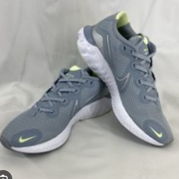 Nike Women's Renew Running Sneakers Gray Size 7 Gray light green white - Picture 7 of 7